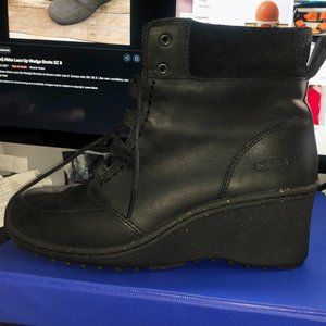 KEEN AKITA LACE UP BOOTS SZ 8.5